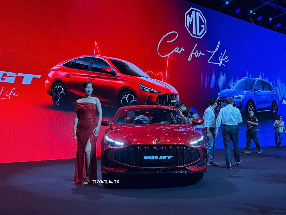 mg-gt-12-e844 MG5 thế hệ mới trình làng tại Việt Nam dưới cái tên MG GT, giá từ 512 triệu đồng - Ảnh 3.