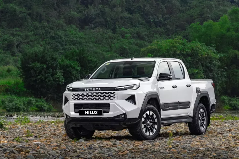 Các mẫu xe chủ lực của Toyota đều tăng trưởng mạnh trong tháng 9/2026, trừ Hilux - Ảnh 1.